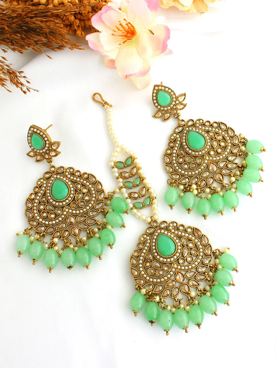 Akshita Earrings & Tikka