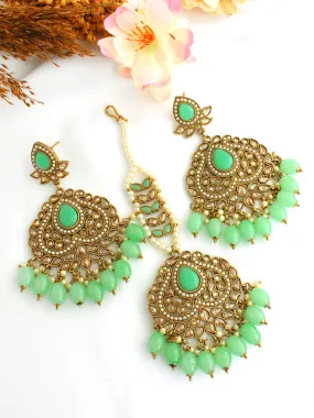 Akshita Earrings & Tikka