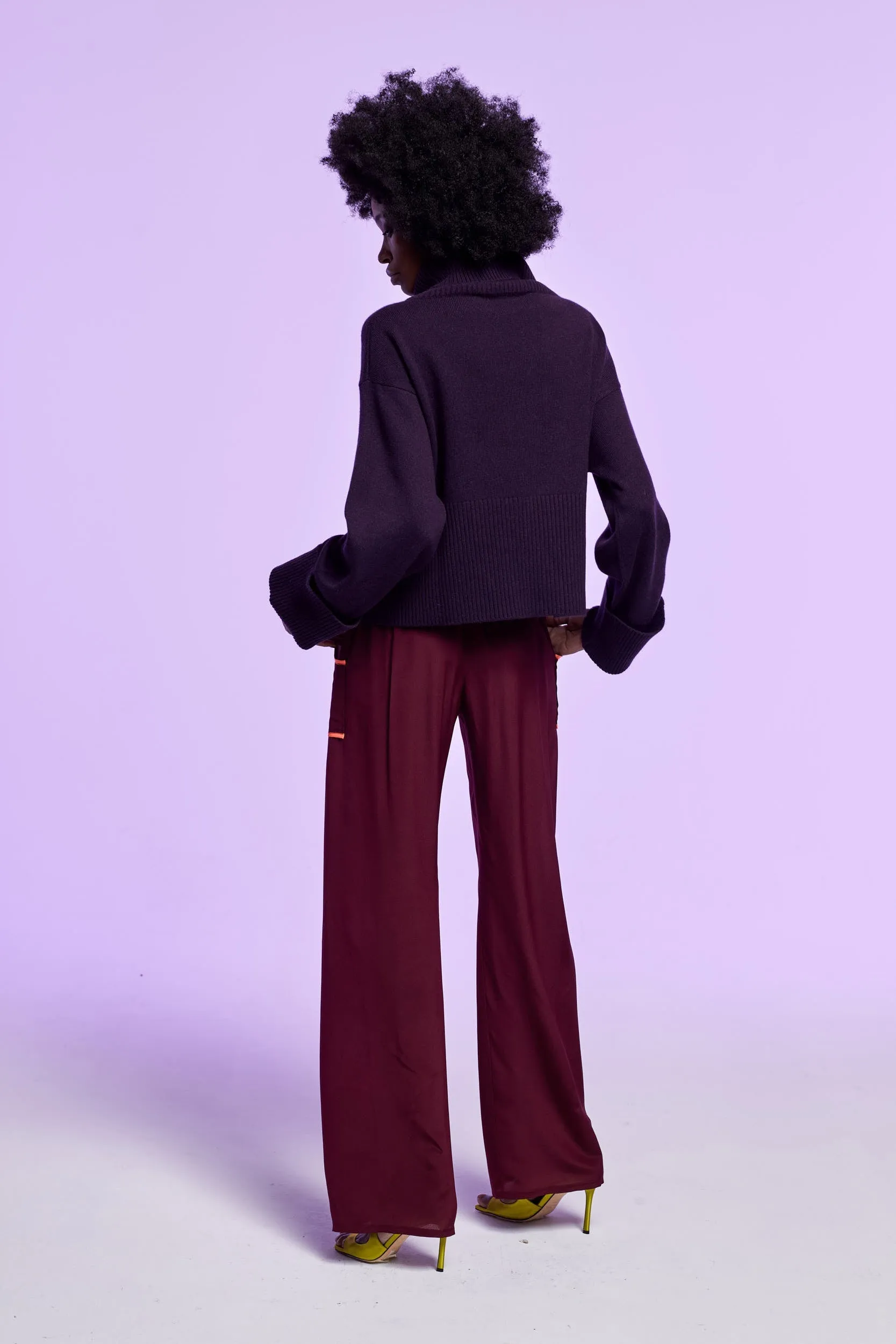 CROPPED CASHMERE TURTLENECK SWEATER "ALINETTA"