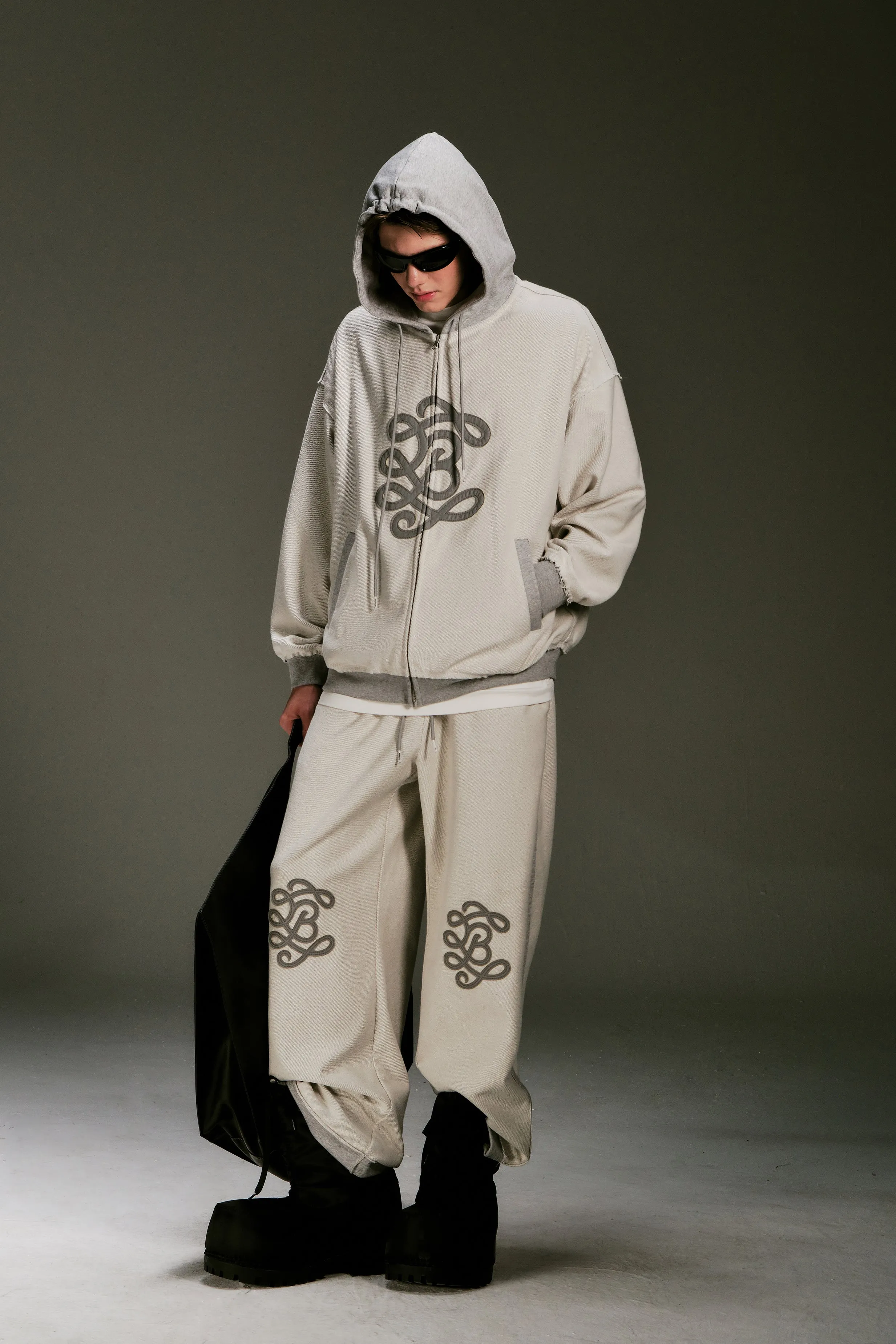 Embroidered Pattern Hooded Knitted Cardigan