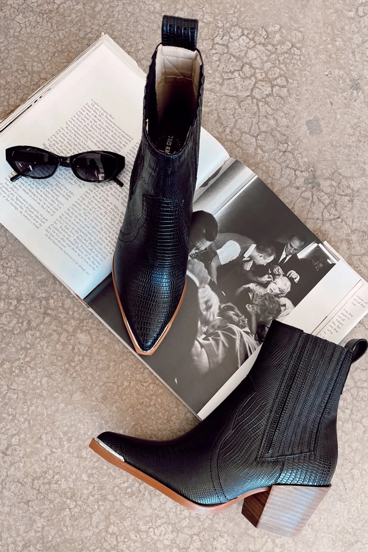 Jagger - Black Snake Boot