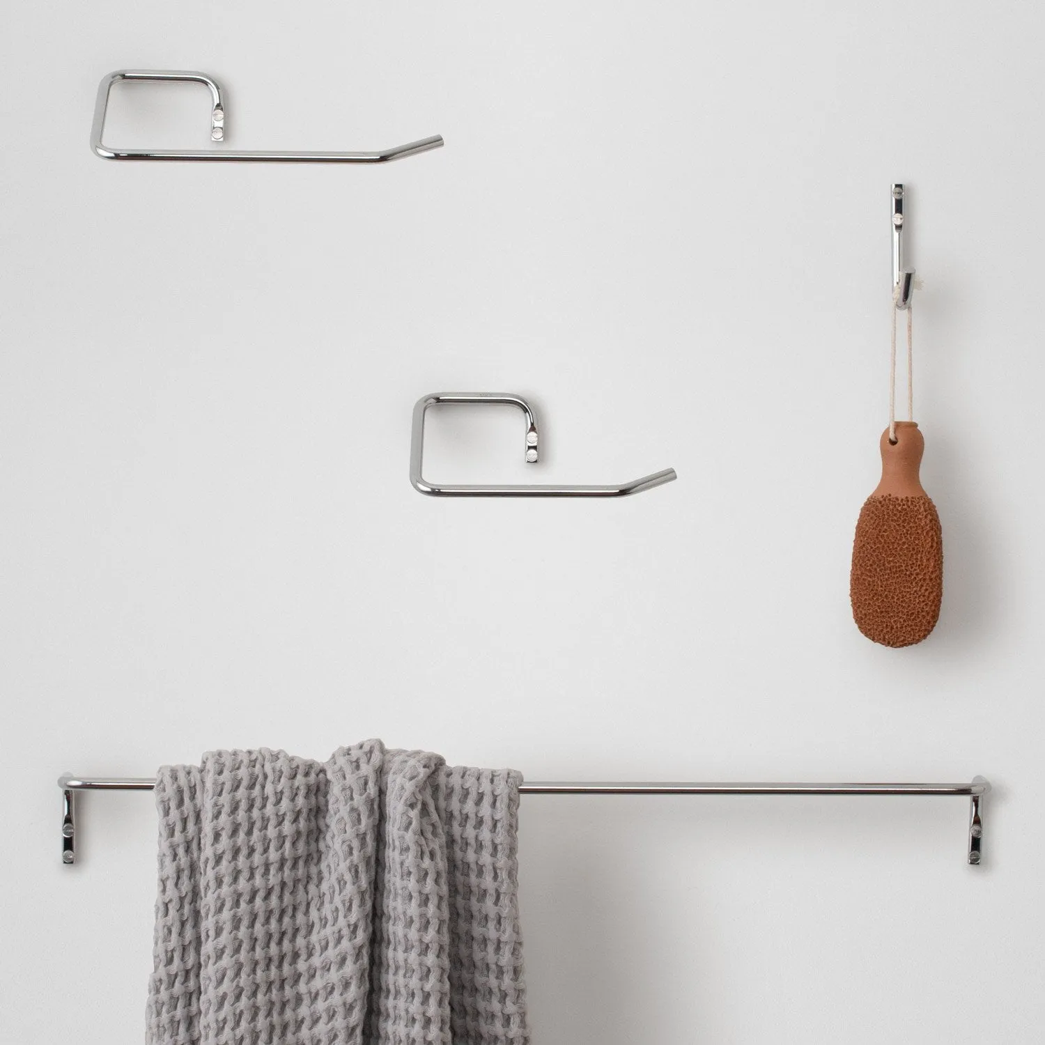 Mara Bathroom Hardware Set