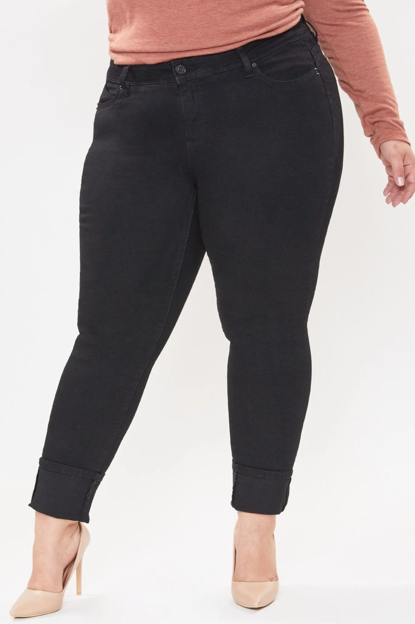 Missy Plus Size Wannabettabutt 2 Button Rolled Cuff Ankle Jean 12 Pack